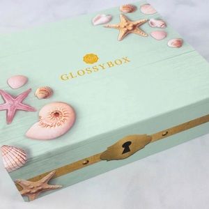 GLOSSYBOX LIMITED EDITION BEAUTY TREASURES THEMED BEAUTY KEEPSAKE  BOX
